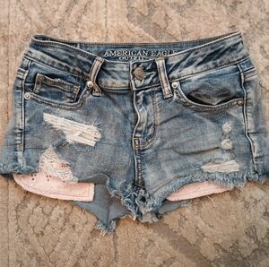 AEO Women's Size 2 Denim Distressed Super Stretch Jean Cut Off Shorts